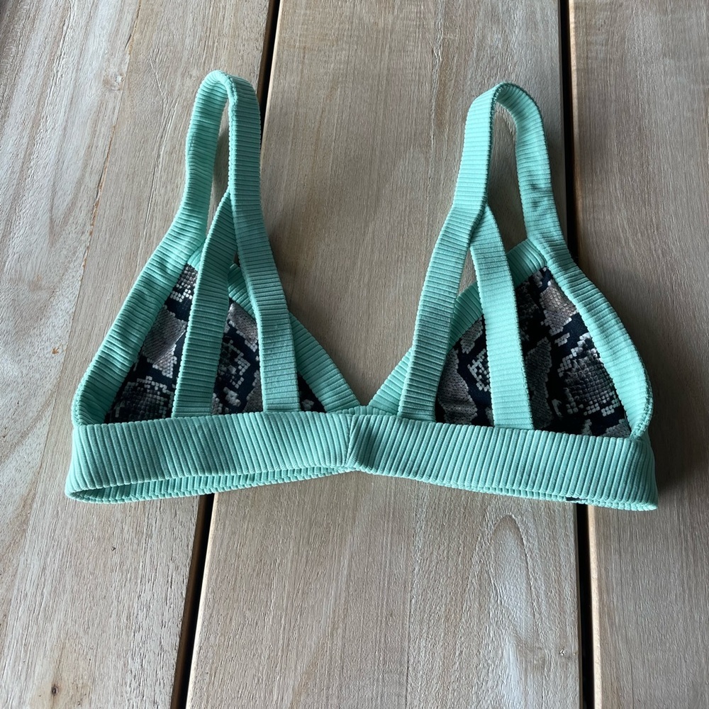 Indah Mint Green Ribbed Bikini Top - Picture 2 of 9